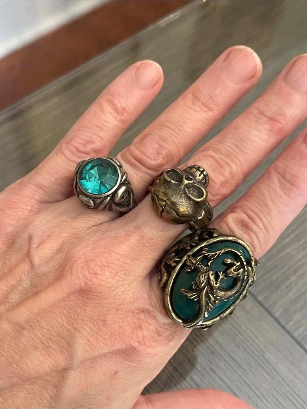 Disney Men's Pirate Jack Sparrow Teal Accent Skull and Dragon Cameo 3 Ring Set